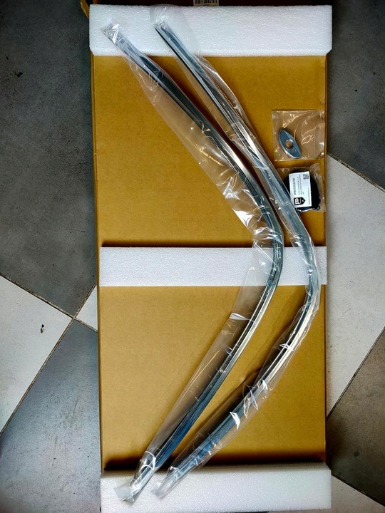 фото №8, Планки хром крышки softtopu mercedes 107 новое