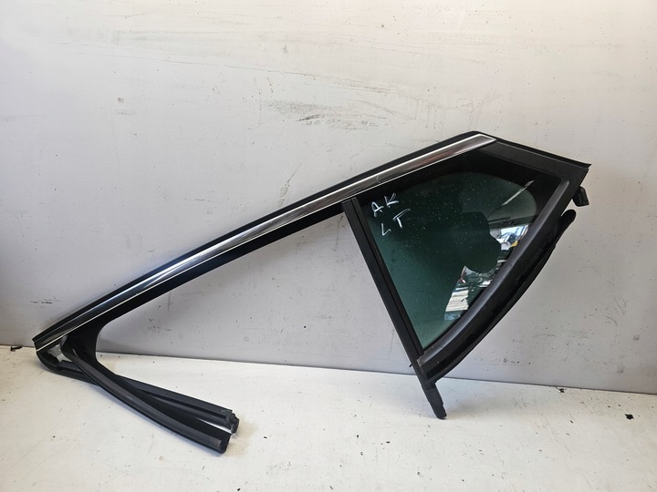 фото №1, Opel astra k hb малый стекло дверь прокладка хром левый зад левая задняя 16