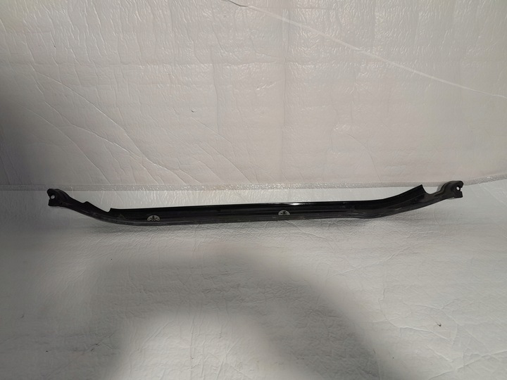 фото №1, Audi s3 8v рестайлінг жолоб підскло - 8v0806239b