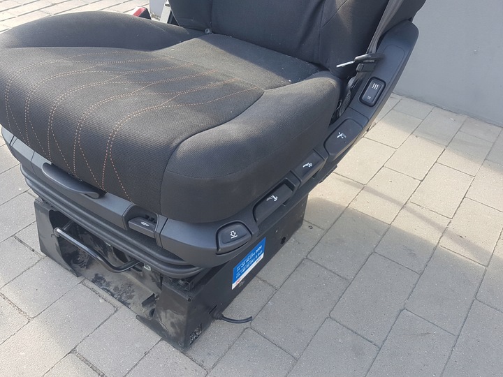 фото №3, Сиденье левый водителя daf xf 106 cf евро 6 рестайлинг