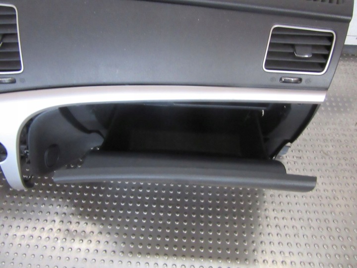 фото №7, Korando iii 2012 панель капот + заглушка подушка