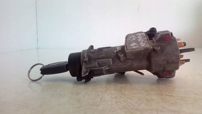 фото №4, Замок запалювання ключ fabia i 1,4 b 16v 00r. 4b0905851c