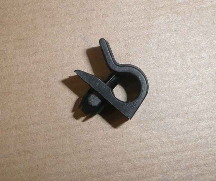 фото №2, Оригинальный номер renault 8-8