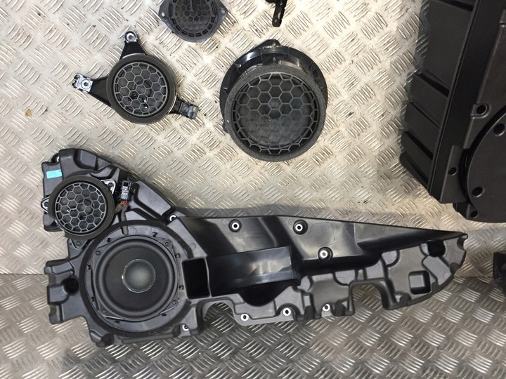 фото №9, Audi q7 4m рестайлинг динамики комплект усилитель bang olufsen