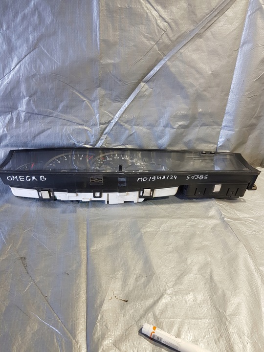 фото №11, Opel omega b 2.0 спидометр приборы 90493442cm 90379233