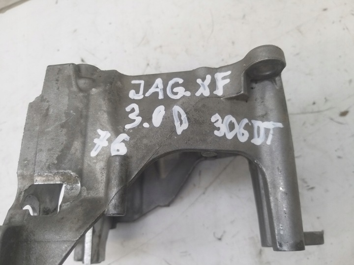 фото №11, Кронштейн крепление насоса hdi 3.0 d td 306dt jaguar xf i x250 xj 9x2q-9a361-ca