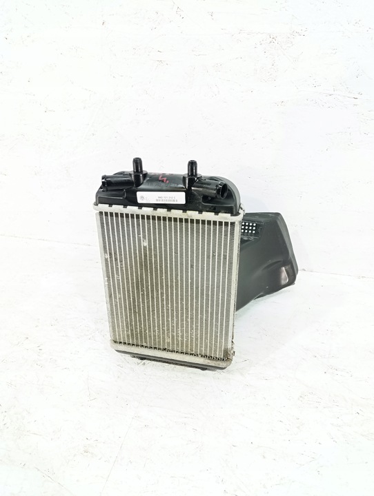 фото №15, Audi rs3 8v rs4 радиаторов дополнительный воды оригинал демонтаж 8k0121212c