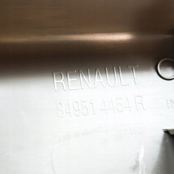 фото №7, Renault zoe 2016 левая сторона защита средняя стойка / c