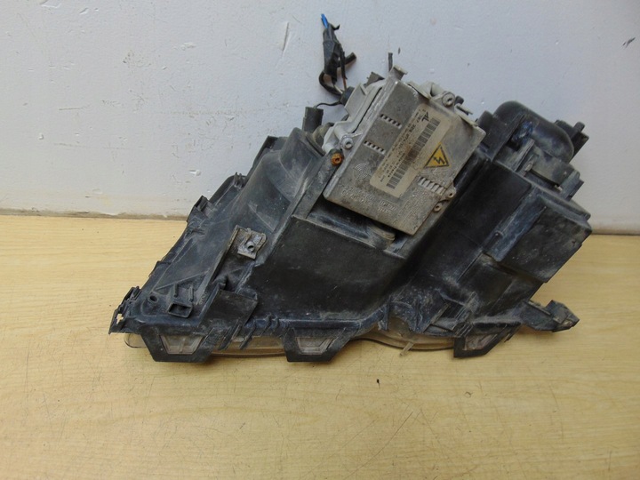 фото №12, Лампа права перед ксенон bmw e46 рестайлінг чорна європа