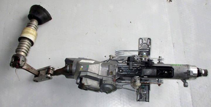 фото №1, W203 c класс колонка рулевая 2.2 cdi