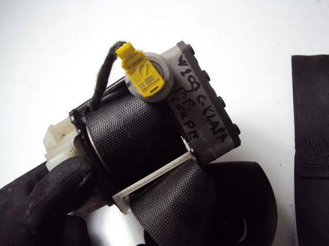 фото №3, Pas безпеки праві mercedes c-klasa w203