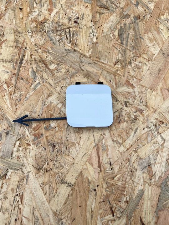 фото №1, Заглушка бампера фаркоп зад opel corsa e 14-19