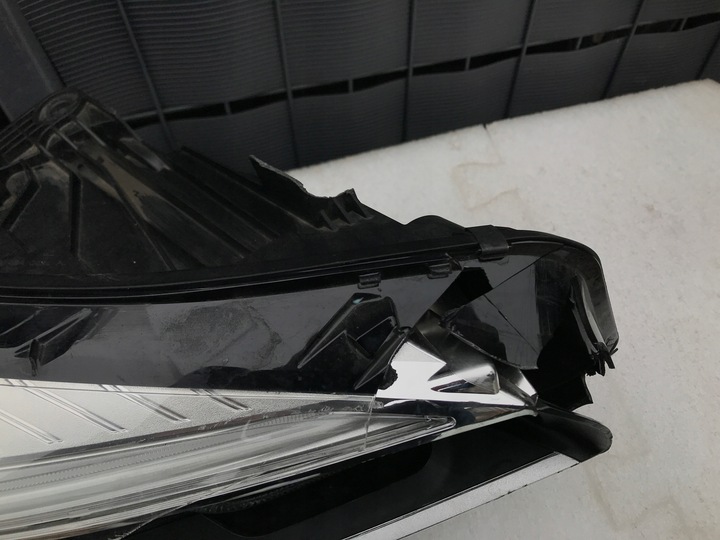 фото №10, Bmw 2 ii f45 f46 права лампа перед повний led lci 17
