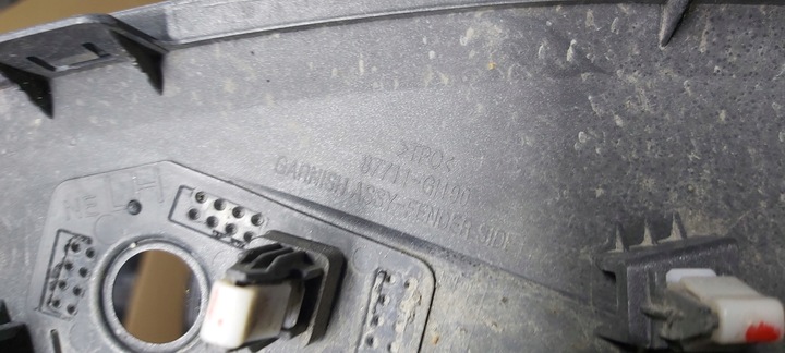 фото №15, Hyundai ioniq v 5 2021- планка na крыло перед левая 87711-gi100