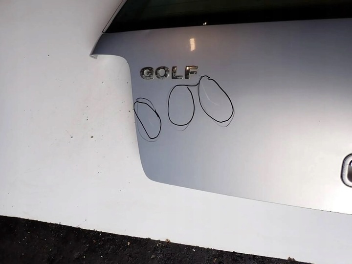 фото №11, Крышка задняя зад багажника vw golf iv 98r lb7z