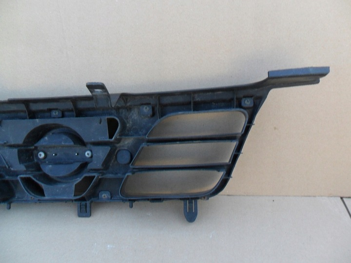 фото №13, Nissan x-trail t30 2001 2002 2003 2004 2005 решётка