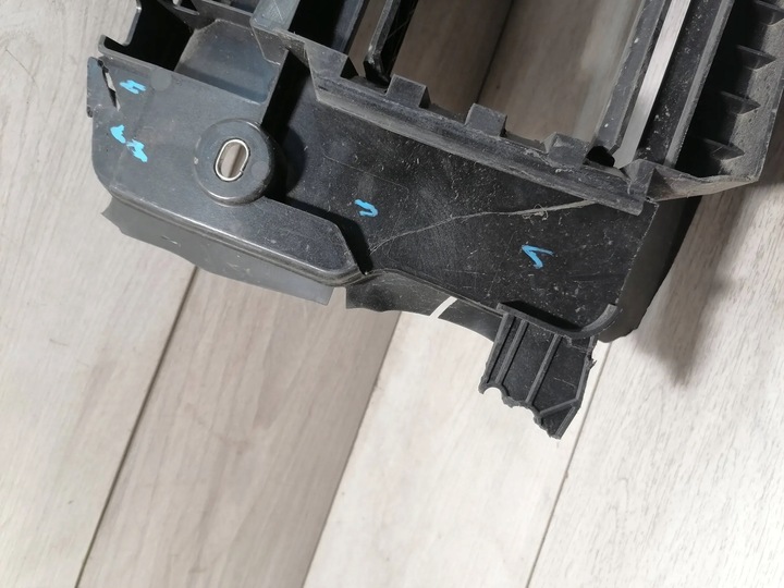 фото №8, Volvo c40 руль жалюзи воздуха 31655241