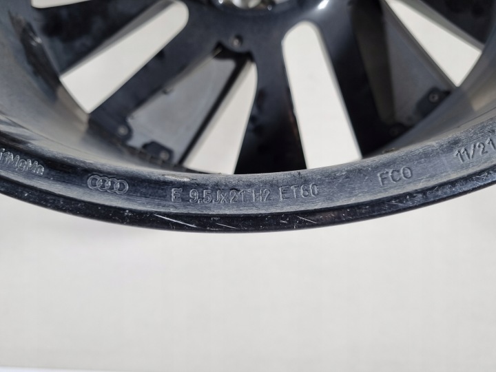 фото №13, Диск audi e-tron gt rs алюмінієвий диск 4j3 9,5x21 et60