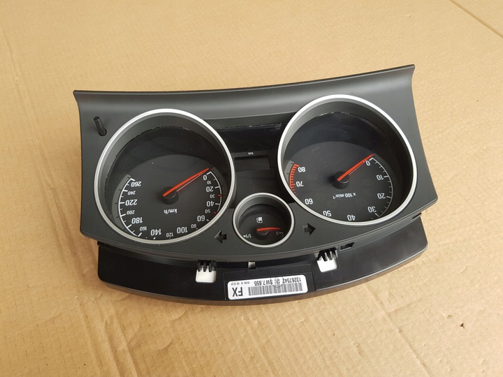фото №10, Спидометр приборы opel zafira b astra h 1.4 1.6 1.8 бензин 13267542 исправный