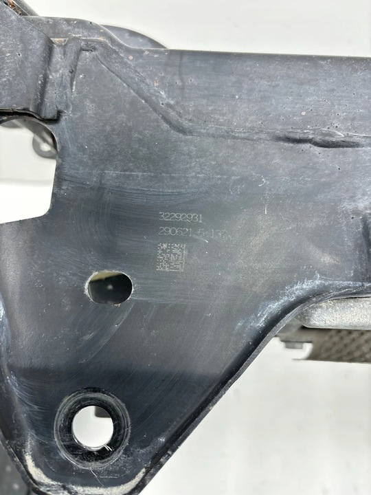 фото №10, Volvo xc60 b5 рестайлінг 2022 балка задні