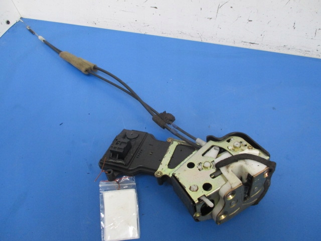 фото №1, Mazda 2 i замок двері праві зад 6pin+linka