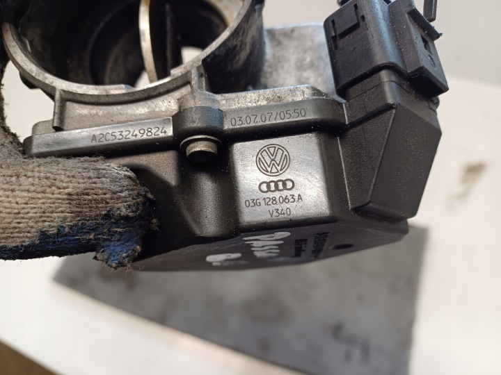 фото №6, Vw passat b6 05- 1.9tdi bls дросельна заслінка 03g128063a