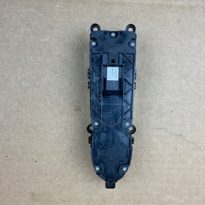 фото №7, Mercedes s w221 перемикач скло панель керування вікнами рестайлінг a2218214951