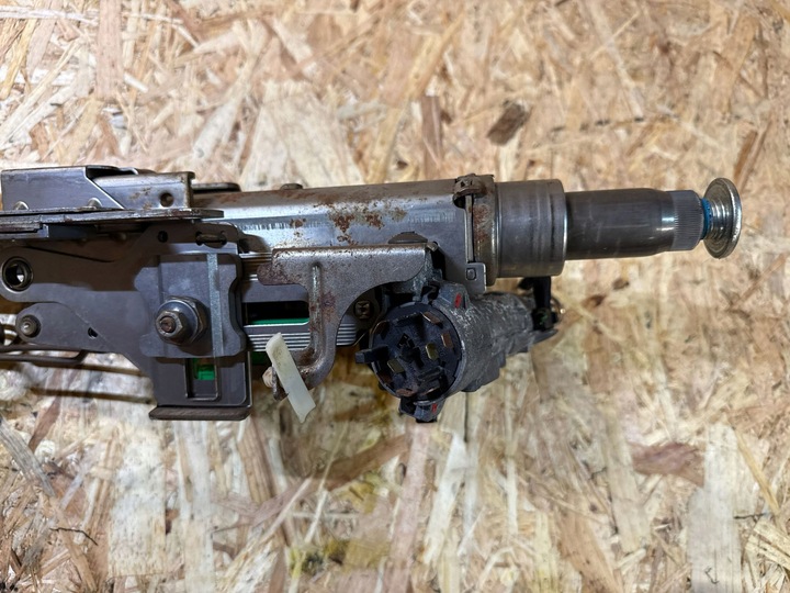 фото №14, Volkswagen golf iv 2000 колонка рулевая