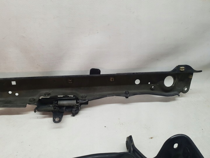 фото №10, Toyota rav4 ii 00-05 pas переднее усилитель перед замок капота