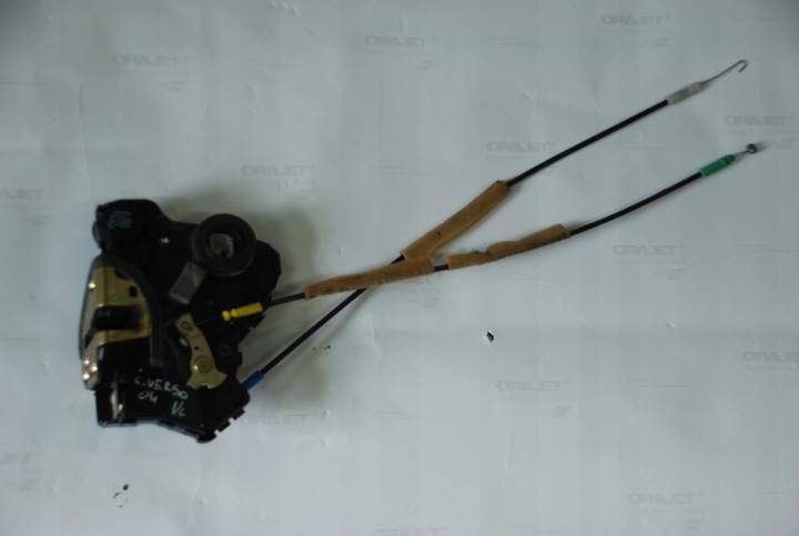 фото №2, Toyota corolla verso 04-09 замок дверь переднее левый