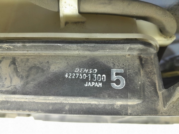 фото №6, Toyota prius ii 03- 1.5 hyb вентилятор вентилятор радиатор 422750-1300