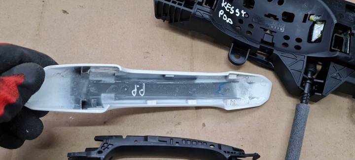 фото №8, Q5 80a sq5 ручка дверь правая правый перед pod kessy 80a837240 ly9c