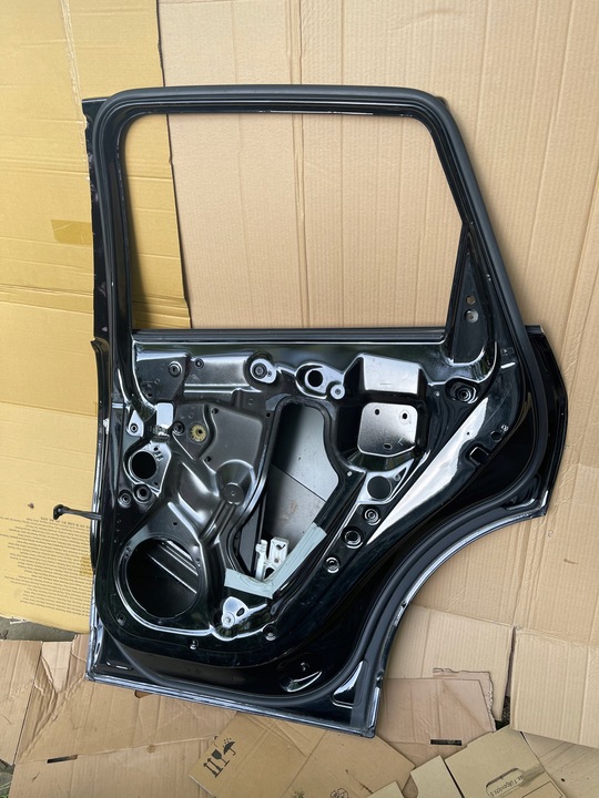 фото №9, Дверь правые зад audi q5 8r ly9t