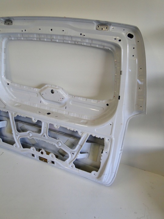 фото №10, Mercedes v клас 447 w447 marco polo кришка багажника задня na малий скло