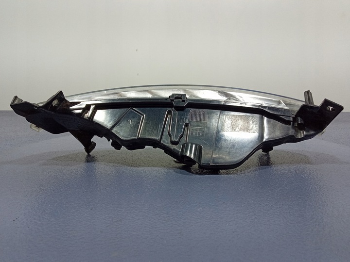 фото №10, C4 picasso i рестайлинг 09-13 лампа led drl перед правая 177.850-02