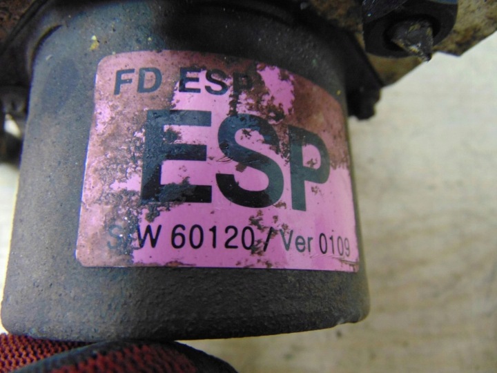 фото №6, Блок управления abs hyundai i30 1.6 crdi 58920-2l500