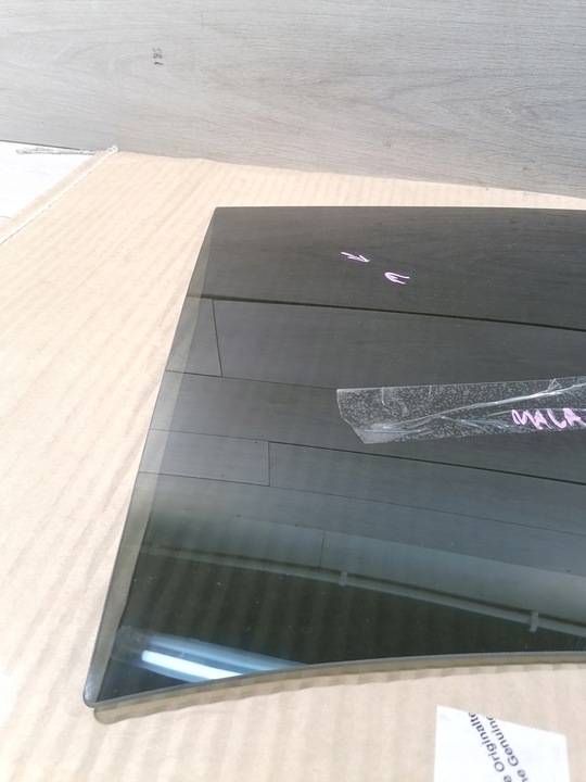 фото №6, Macan скло лівий зад 95b845205a