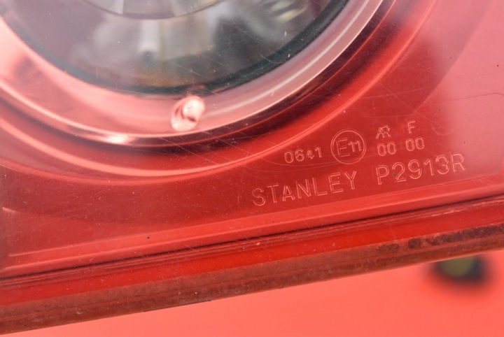 фото №14, Лампа ліва зад задня p2919r mazda 3 1 i bk 5d hb 03-06