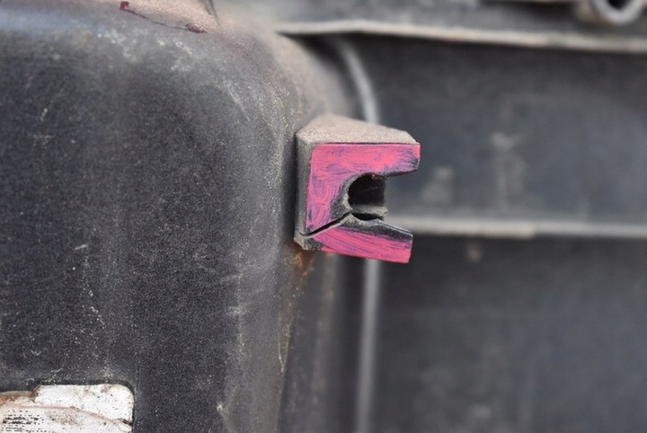 фото №10, Накладка крышки зад задняя ld7t 964981 vw sharan 1 i рестайлинг 00-10