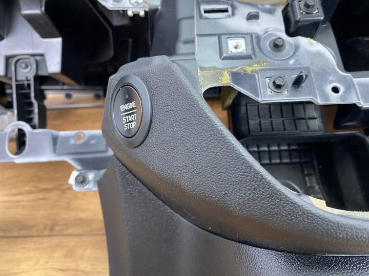 фото №14, Консоль панель роздавальна ford kuga mk3 20+ втулка стабілізатора