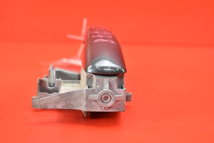 фото №6, Ручка права зад задня корпус піддону 9680168580 peugeot 308 1 i 5d hb 07-11