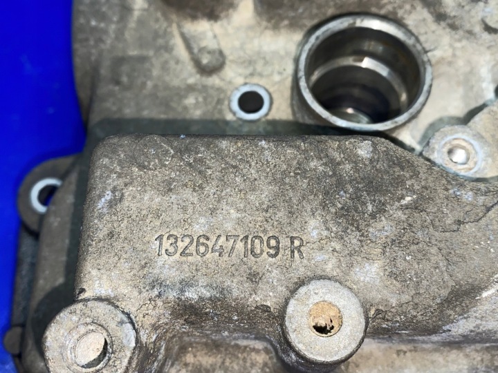 фото №8, Кришка клапанів 132647109r clio iv 0.9 tce h4b b408 dacia sandero