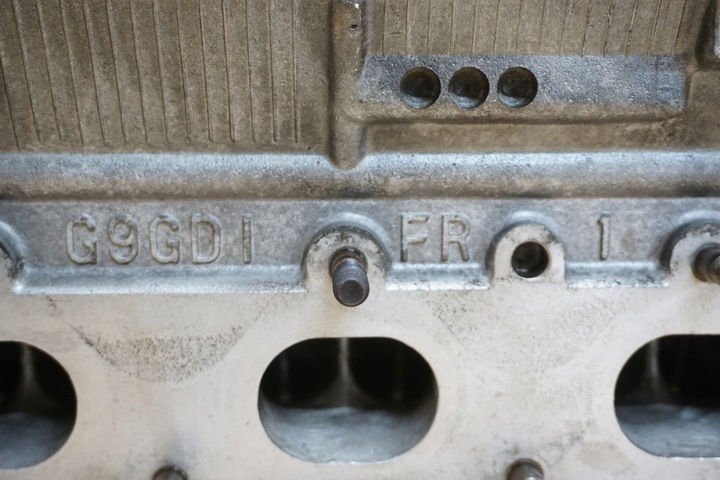 фото №14, Mitsubishi pajero pinin головка 1,8 gdi ,,4g93" do встановлення