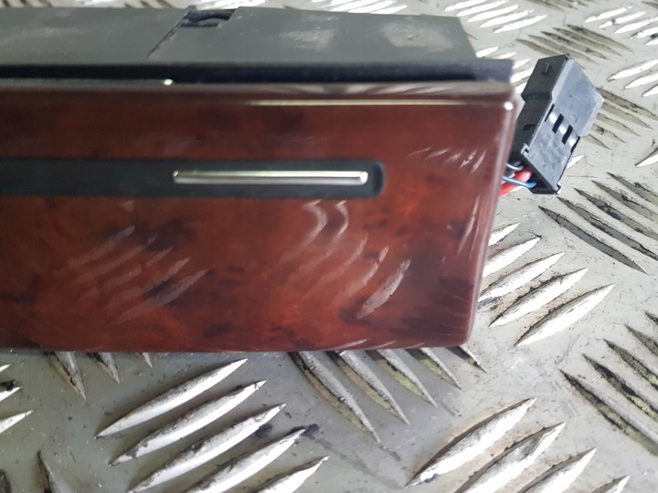 фото №8, Audi a8 d3 пепельница бардачок перед дерево ящичек 4e0857951c