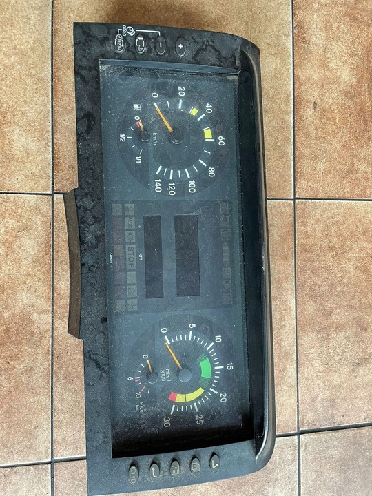 фото №1, Mercedes atego спидометр манометр a0014464921