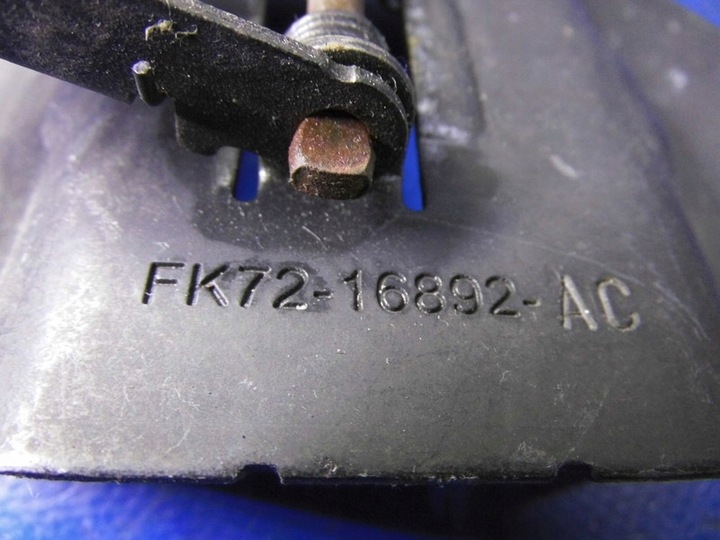 фото №3, Замок капота land rover discovery sport 14-24r