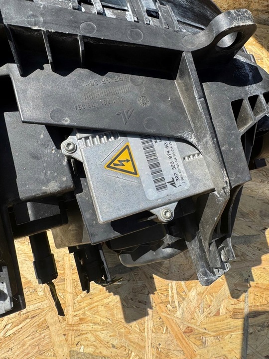 фото №12, Bmw x3 e83 рестайлінг комплект лампа лампа ліва права перед крутильні динамічний