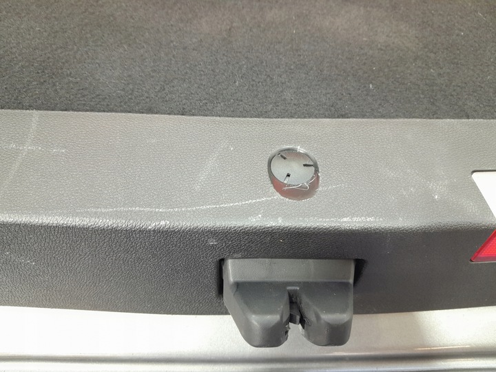 фото №11, Mercedes e w212 sedan задняя крышка багажника 792