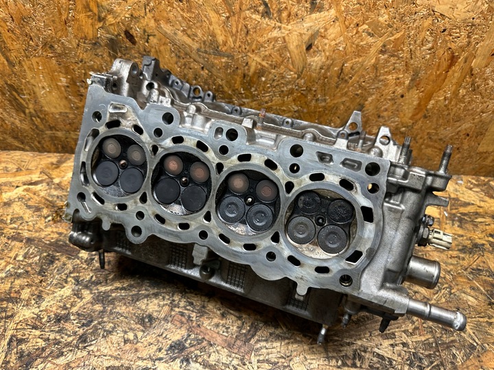 фото №7, Головка валы yaris 1.33 1nr-fe