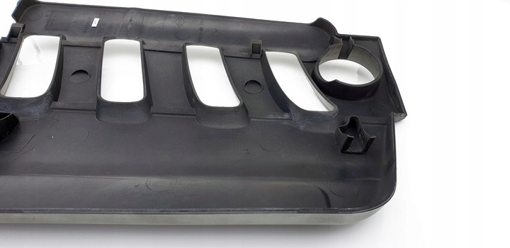 фото №14, Renault scenic 1 mk1 megane крышка защита двигателя клапанов двигателя 1.6 16v
